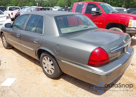 2003 Mercury Grand Marquis Ls z USA, uszkodzony, nr VIN 2MEHM75WX3X704496